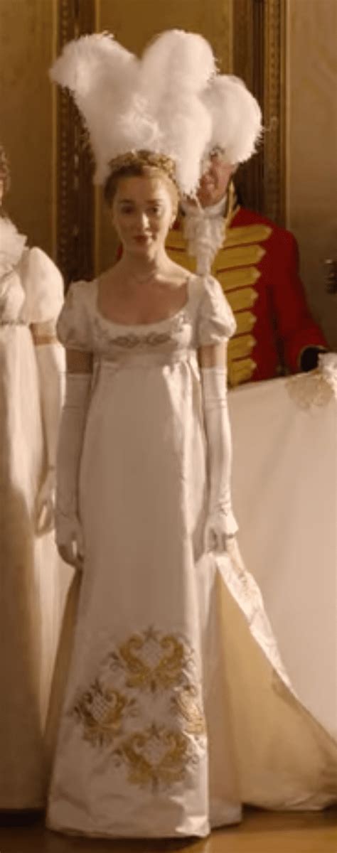 1. The Debutante Ringlets (Daphne Bridgerton)