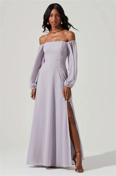 1. The Flowing Lavender Gown: