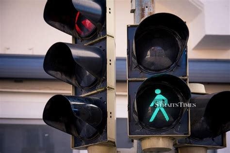 1. Traffic Lights: