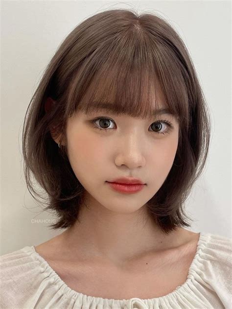 1. Understanding the Appeal of Layered Korean Short Hair with Bangs