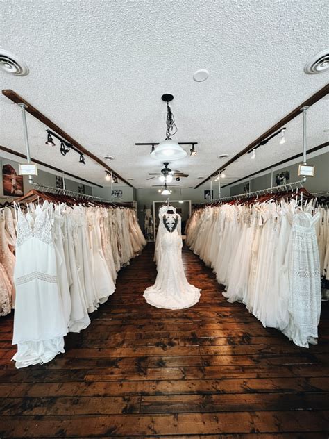 1. Unveiling Dallas's Top 5 Wedding Dress Shops