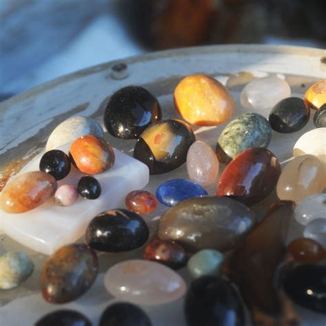 1. Unveiling the Origins of Gray Agate