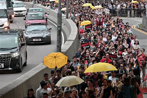 1.7 Million-Strong Protest: Hong Kong Rejects China Extradition Plan