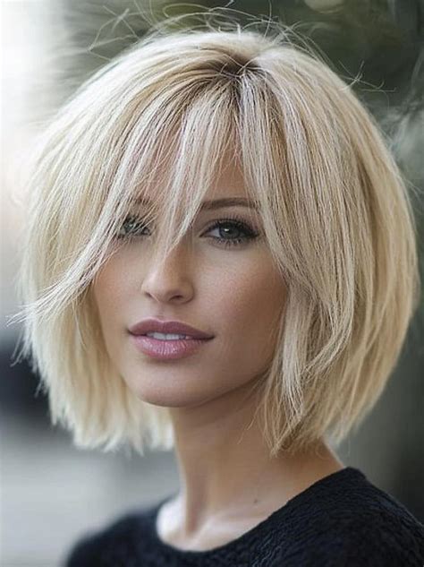 10" Straight Monofilament Blonde Synthetic Chin Length Bob Wigs: A Style Icon for 2025