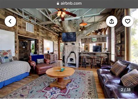 10,000+ Chic, Cozy, and Cool Airbnbs in Fort Worth, Texas