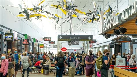 10,000+ Delectable Dining Options at Denver International Airport