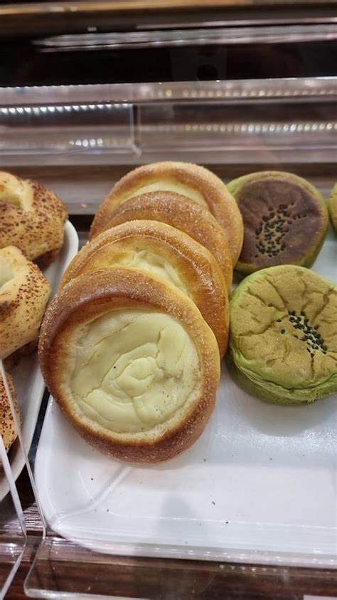 10,000+ Delights: A Journey Through Japanese Bakeries in Singapore