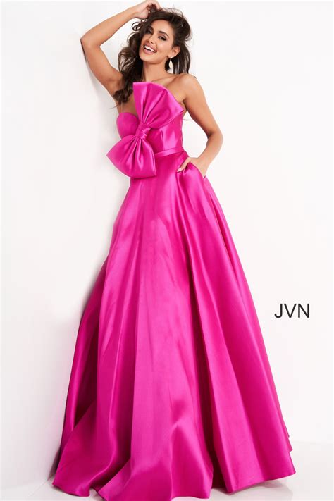 10,000+ Fuchsia Prom Dress Ideas That Will Make You the Belle of the Ball