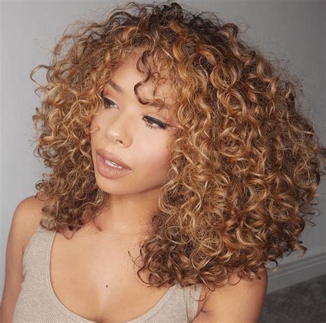 10,000+ Honey Blonde Curly Hair Ideas to Try