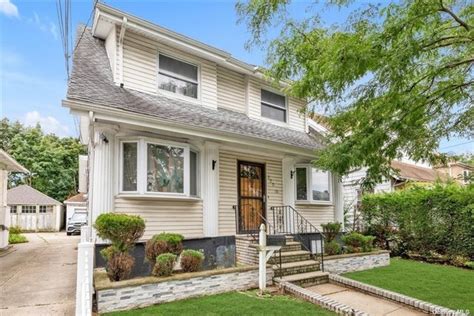 10,000+ Houses for Sale in Queens: A Comprehensive Guide