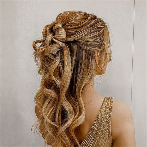 10,000+ Mesmerizing Prom Hairstyles for Every Hair Type: The Ultimate Guide