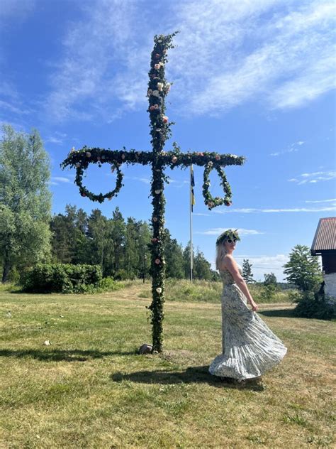 10,000+ Midsummer Dress Sensations: The Essential Guide