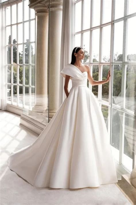 10,000+ Modern Marriage Dress Ideas for the Bride of 2023