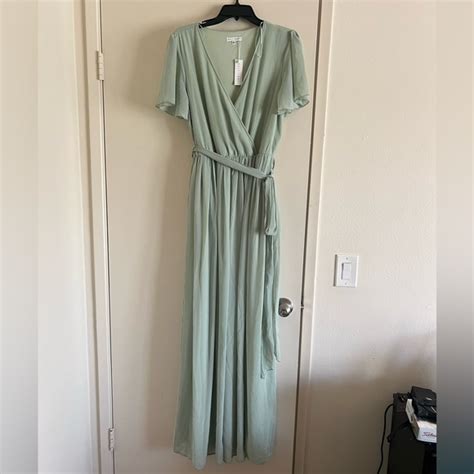 10,000+ Sage Green Long Dresses: A Style Guide for Every Occasion