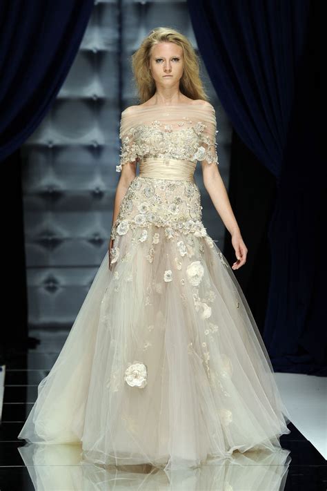 10,000+ Stunning Alexander McQueen Wedding Dresses to Inspire Your Big Day