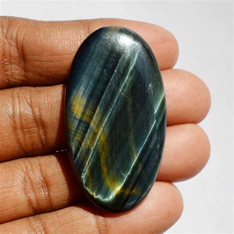 10,000+ Unbelievable Blue Tiger Eye Gem Facts: The Gemstone with 33.33333% Mystical Powers