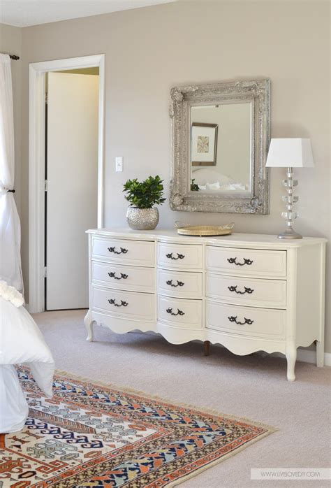 10,000+ Ways to Style Dresser White