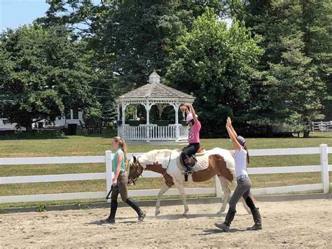 10,000 Amazing Things to Do in Colts Neck, New Jersey