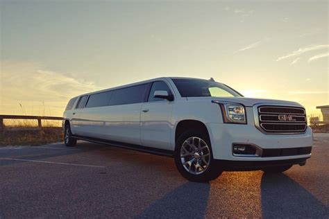 10,000 Limousine Rides in Jersey City NJ: The Ultimate Guide