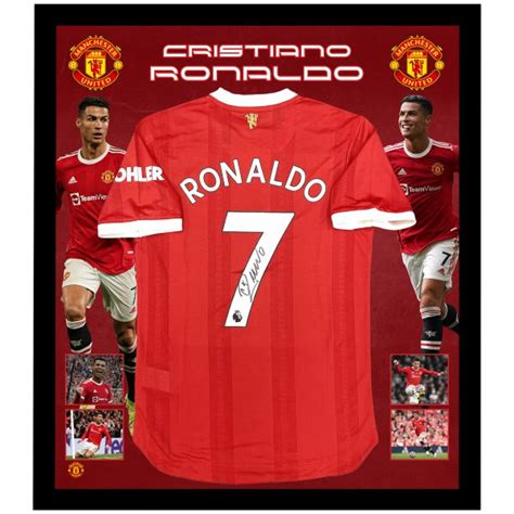 10,000 Reasons to Own a Ronaldo Man U Jersey: