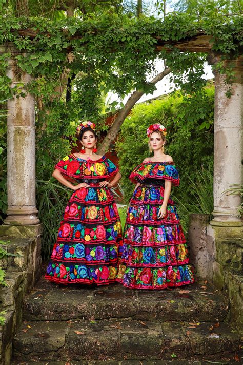 10,000 Splendid Mexican Wedding Dress Ideas: Tradition, Culture, and Style