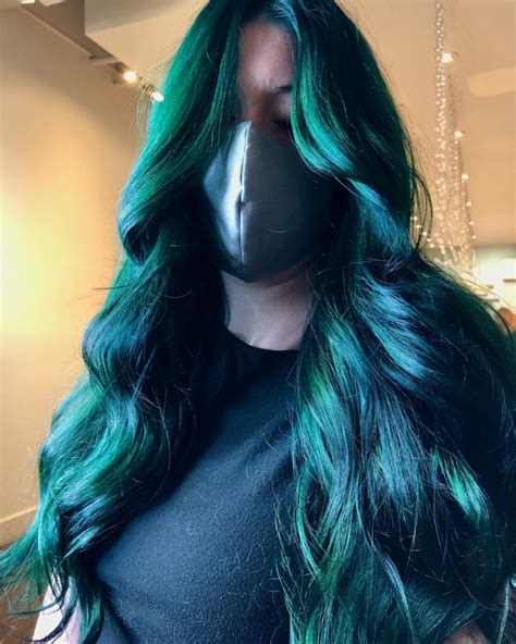 10,000 Ways to Rock Emerald Green Hair