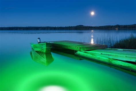 10,000-Lumen LED Dock Lights: Illuminating Waterfront Wonders