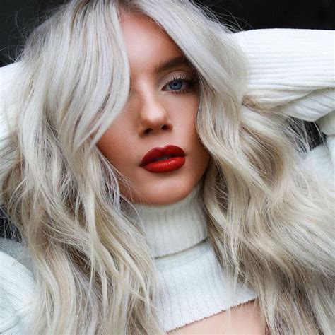 10,000-Word Guide to Summer Blonde Hair: Achieving the Perfect Platinum Shade