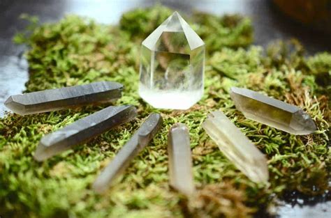 10,000-Year-Old Guide: Using Crystals for Meditation