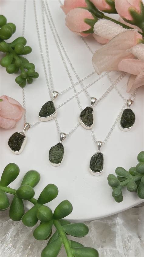 10+ Must-See Necklaces Moldavite for Every Style and Taste