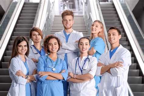 10 Accelerated Physician Assistant Programs Turning Heads in 2023