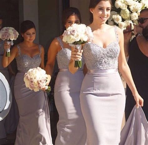 10 Amazing Matron of Honor Dresses for Your Special Day