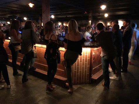 10 Best Bars for a Night Out in Morristown, New Jersey