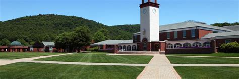 10 Best Hotels Near Quinnipiac University for Your Next Getaway