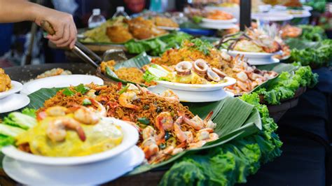 10 Best Places to Eat in Bangkok for a Culinary Adventure