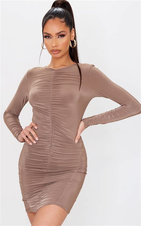 10 Best Ruched Dresses with Sleeves for Every Occasion