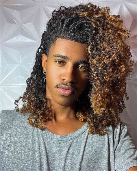 10 Captivating Male Medium Curly Hairstyles for a Charming Look