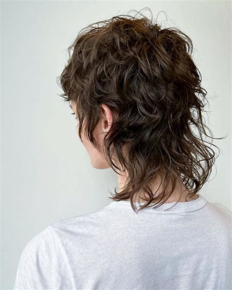 10 Enchanting Haircuts for Semi-Curly Hair that Will Make You Fall in Love