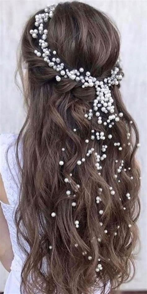 10 Enchanting Prom Hairstyles for Every Style