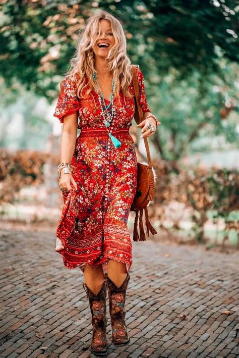 10 Essential Boho Style Dresses for a Bohemian Wardrobe