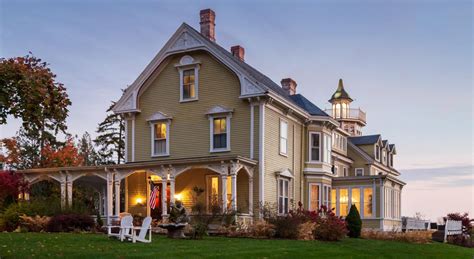 10 Extraordinary Bed and Breakfasts in Maine: A Luxurious Escape with a Hint of Maritime Charm