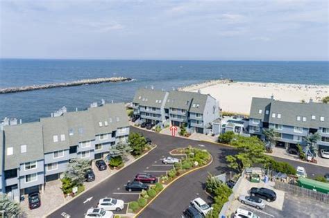 10 Extraordinary Reasons to Visit Point Pleasant Beach 08742