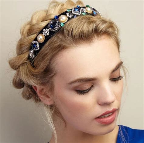 10 Headbands That Will Conceal Thinning Hair and Boost Confidence