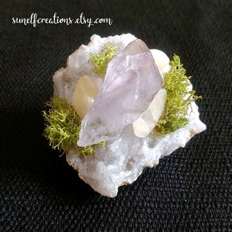 10 Incredible Applications of Amethyst with Calcite: A Unique and Powerful Combination