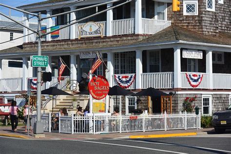 10 Incredible Restaurants in Cape May, New Jersey