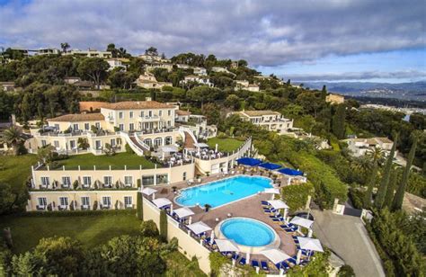 10 Luxurious Hotels on the French Riviera