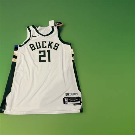 10 Must-Have Bucks Basketball Jerseys