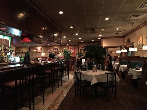 10 Must-Try Restaurants in Auburn Hills