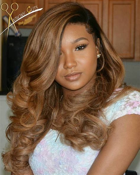 10 Ravishing Hairstyles for Black Women with Long Hair