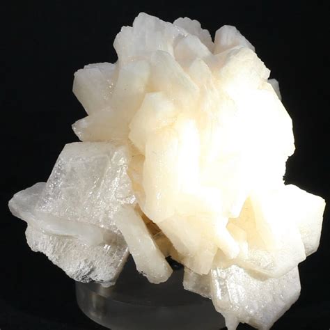 10 Sensational Secrets of Stilbite Crystal: Unveiling Nature's Liquid Magic